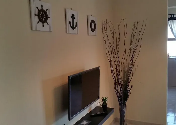 Navy דירה אלבור